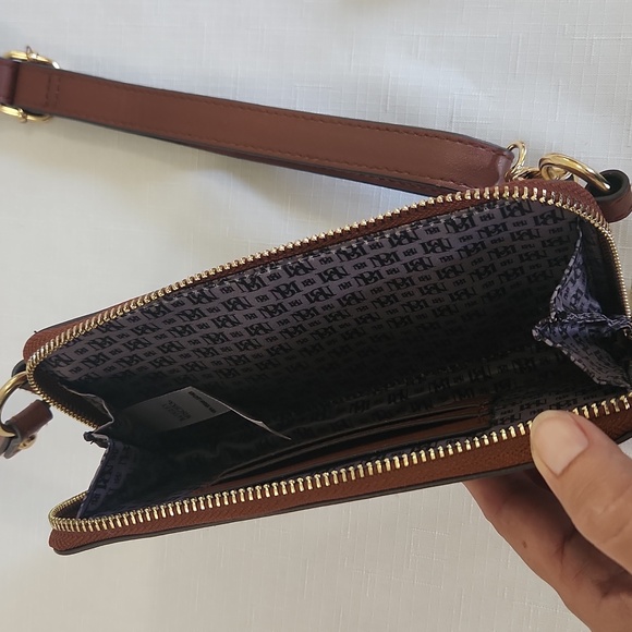 Badgley Mischka Vegan Leopard Pouch Belt Bag Crossbody Bag. - Picture 7 of 12